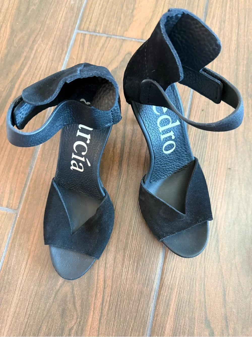 Pedro Garcia-Sweetheart Ankle Straps blk